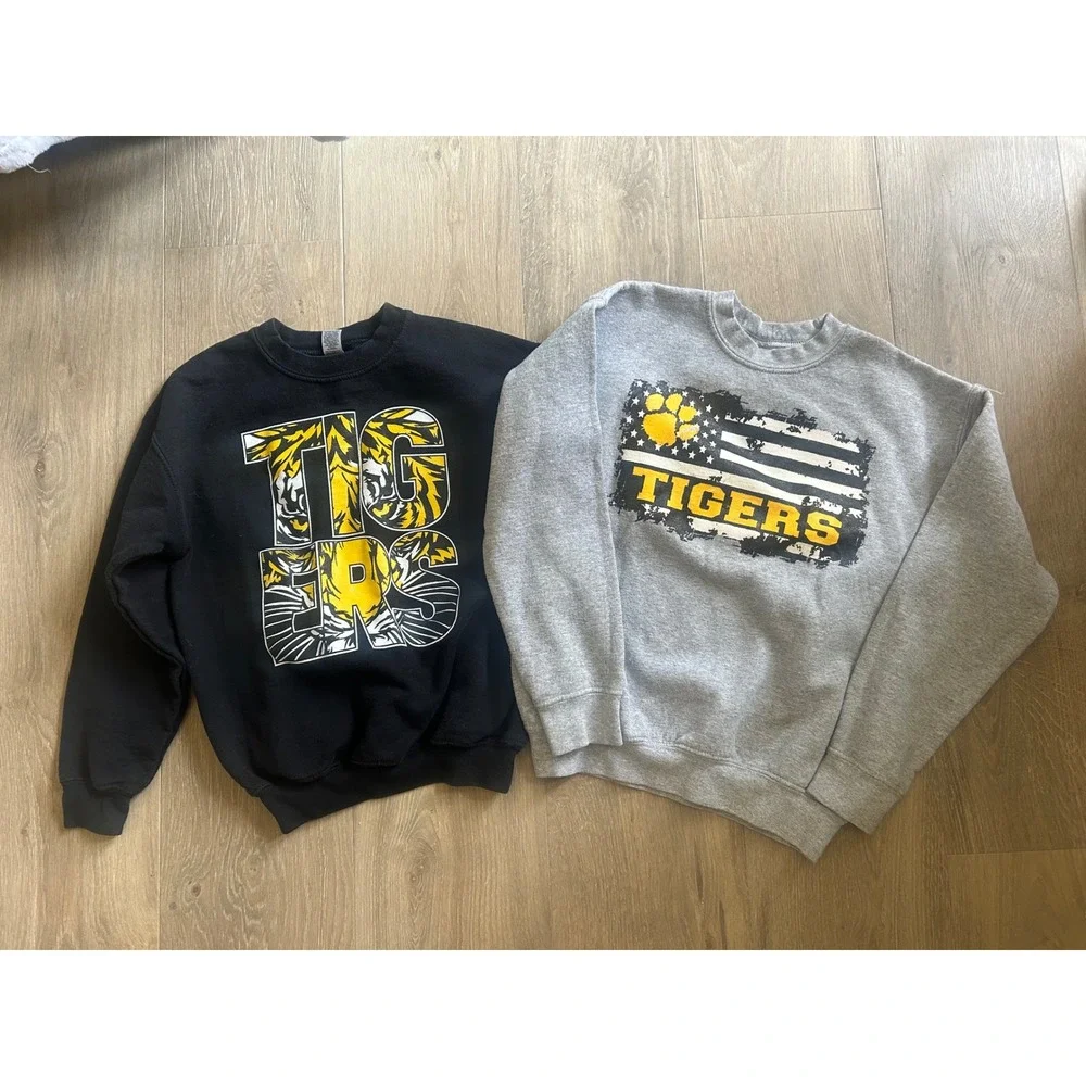 Boys/Girls Bundle of 2 Black & Gold Tigers Sweatshirts Youth Medium- Loreauville
